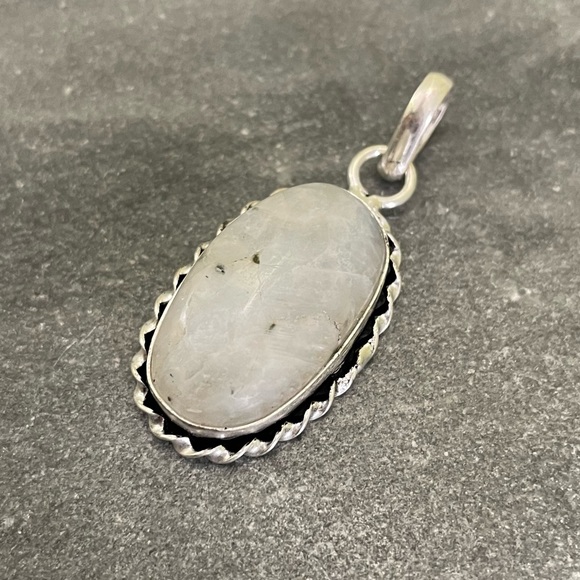 Moonstone Necklace Pendant - Picture 6 of 8